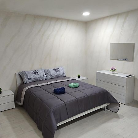 Al Civico 13 Apartment Foggia Bagian luar foto